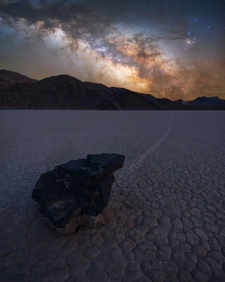 Sailing stone in Death Valley National Park