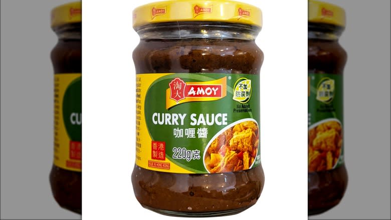 Jar of amoy curry sauce