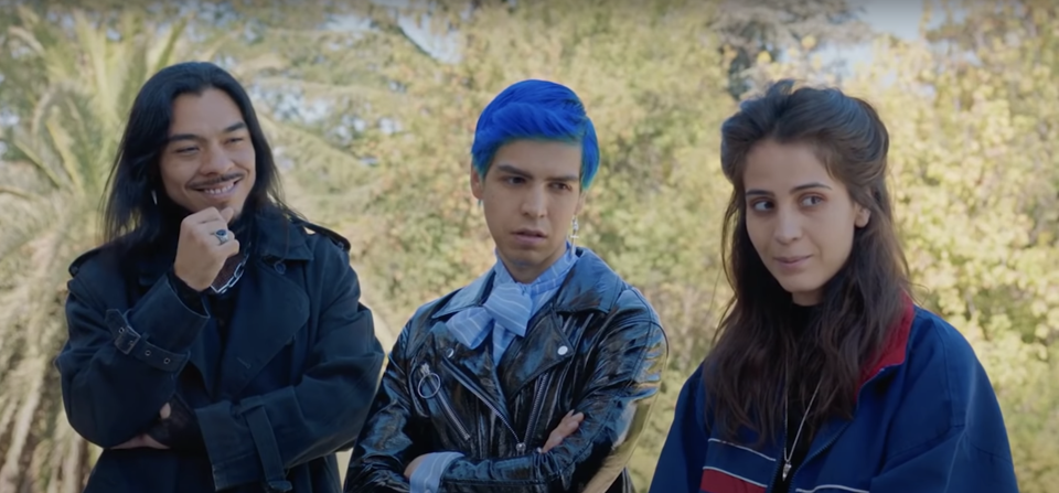 <div><p>"I finally feel represented seeing a group of lovable, goth, queer, Latinx weirdos on TV."</p><p>–<a href="https://www.buzzfeed.com/ashleyw443931df6" rel="nofollow noopener" target="_blank" data-ylk="slk:ashleyw443931df6;elm:context_link;itc:0;sec:content-canvas" class="link ">ashleyw443931df6</a></p></div><span> HBO</span>