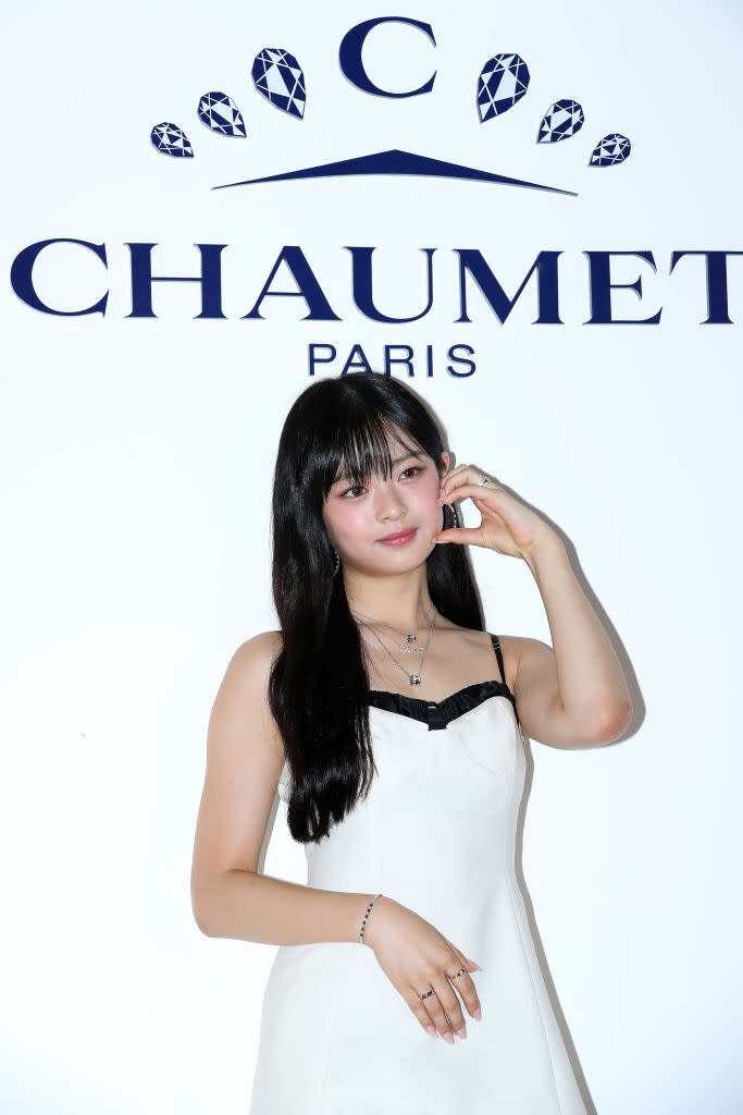 SEOUL, SOUTH KOREA - AUGUST 08: Chaumet brand ambassador Hanni of girl group NewJeans is seen at the CHAUMET 'Bee My Love' collection pop-up store opening at Shinsegae Department Store on August 08, 2023 in Seoul, South Korea. (Photo by Han Myung-Gu/WireImage)