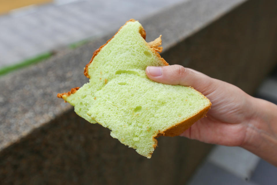 Katong Sin Chew 08 - pandan chiffon cake