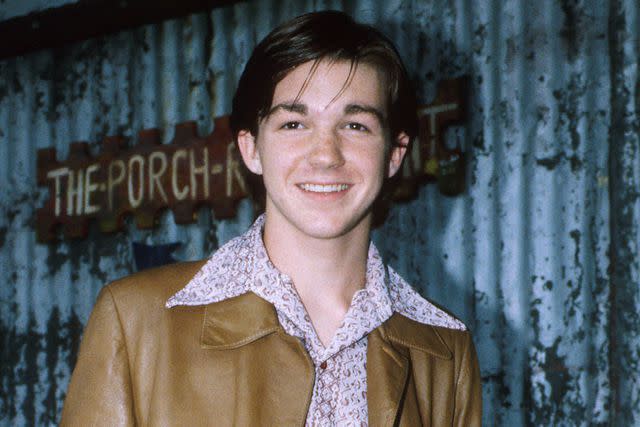 <p>Gary Livingston/Getty</p> Drake Bell in 2001