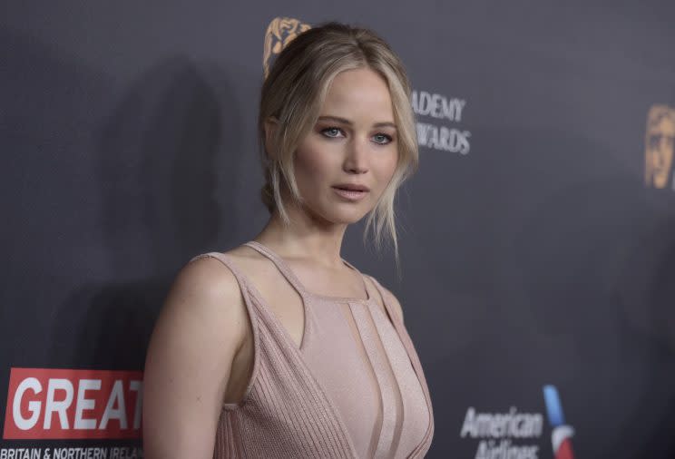 Jennifer Lawrence musste sich während eines Theaterstücks spontan übergeben. (Bild: AP Photo)