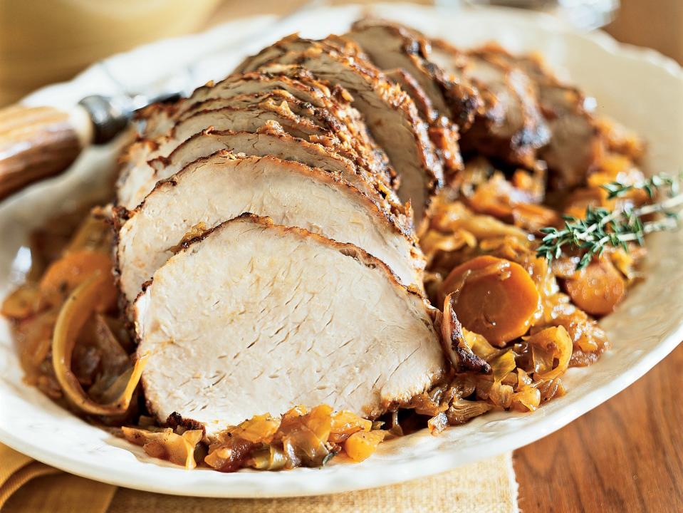 Pork Loin Braised with Cabbage