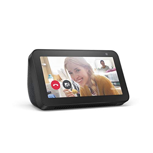 Echo Show 5 (1st Gen, 2019 release) -- Smart display with Alexa - stay connected with video calling - Charcoal (Amazon / Amazon)