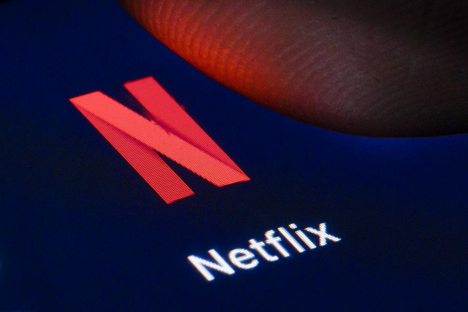 Netflix bietet nun einige Serien und Filme kostenlos an. (Bild: Thomas Trutschel/Photothek via Getty Images)