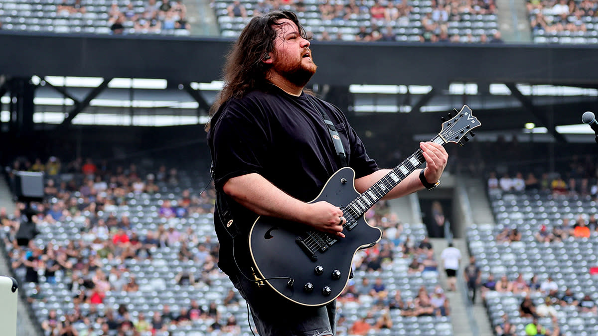  Wolfgang Van Halen performing live 