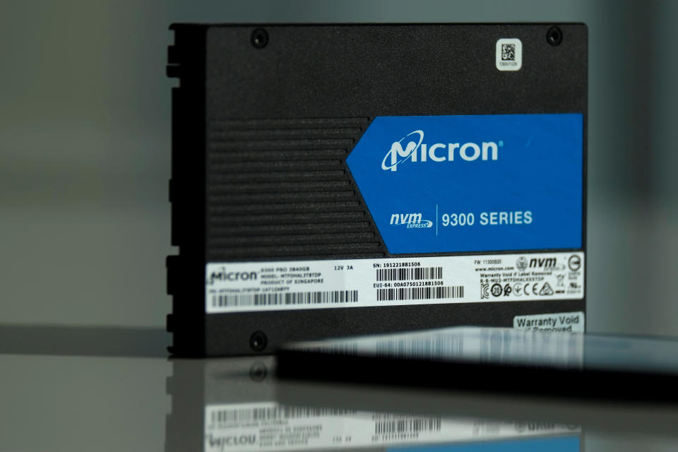 Micron Technology's solid-state drive for data center customers is presented at a product launch event in San Francisco, U.S., October 24, 2019. REUTERS/Stephen Nellis REFILE - CORRECTING TYPE OF THE DRIVE