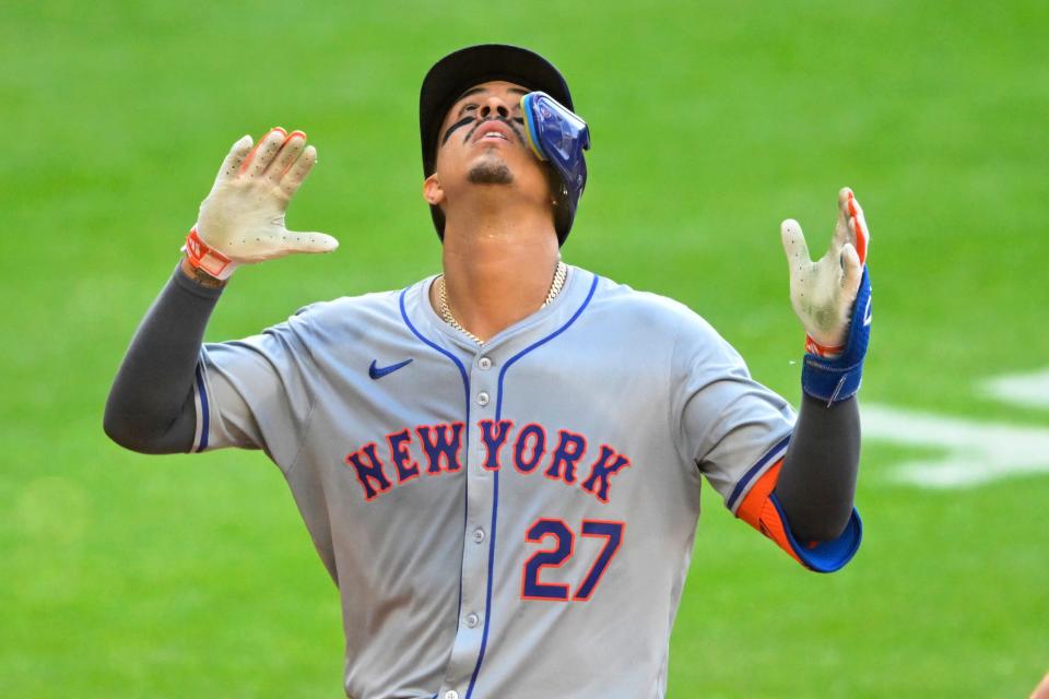 May 21, 2024; Cleveland, Ohio, USA; New York Mets third baseman Mark Vientos (27) celebrates his solo home run in the fifth inning against the Cleveland Guardians at Progressive Field. Mandatory Credit: David Richard-USA TODAY Sports