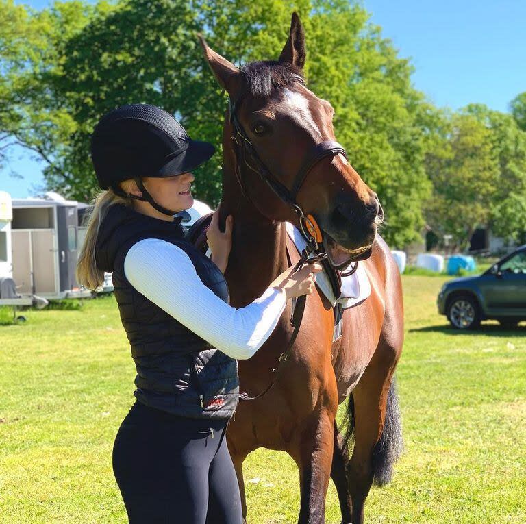 Clara Bacher es una apasionada por los caballos y la equitación