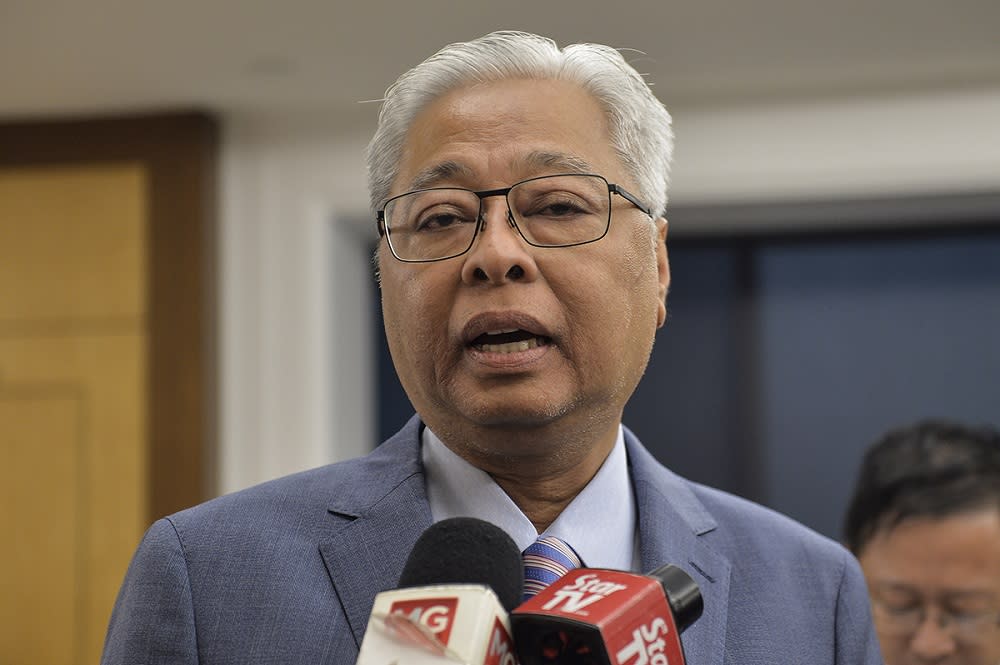 The division’s annual general meeting was officiated by Umno vice president Datuk Seri Ismail Sabri. — Picture by Miera Zulyana