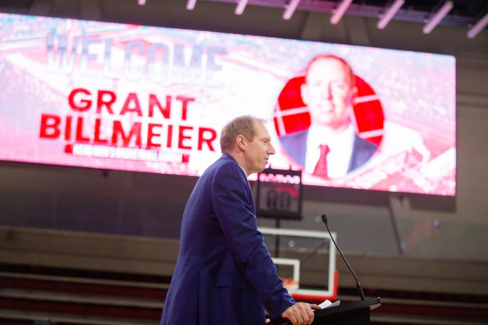 New NJIT basketball coach Grant Billmeier (left) during his introductory press conference at the Wellness & Events Center.