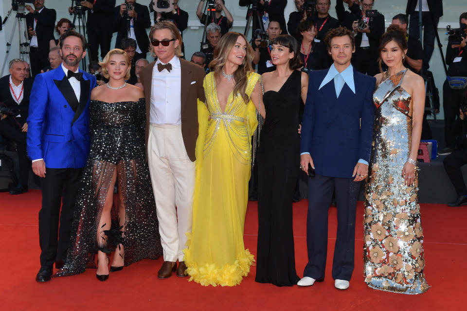 VENICE, ITALY - SEPTEMBER 05:( R to L) Gemma Chan, Harry Styles, Sydney Chandler, Olivia Wilde, Chris Pine, Florence Pugh and Nick Kroll  attends the 