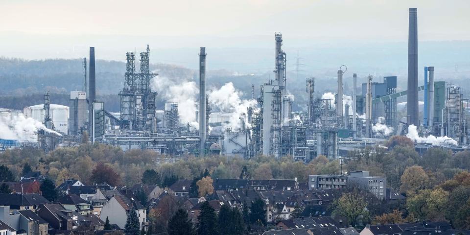 oil refinery