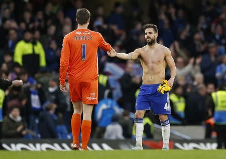 Football Soccer - Chelsea v Scunthorpe United - FA Cup Third Round - Stamford Bridge - 10/1/16 Chelsea's Cesc Fabregas shakes hands with Scunthorpe United's Luke Daniels after the game Action Images via Reuters / John Sibley Livepic