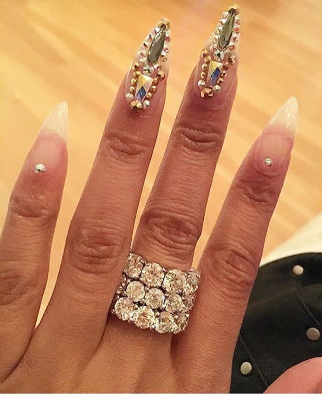 zendaya stiletto nails