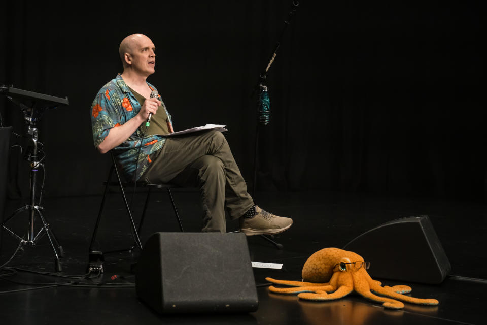 Townsend's set included two Q&A sessions with the audience. And, yes, that's a toy octopus on stage. (PHOTO: LAMC Productions)