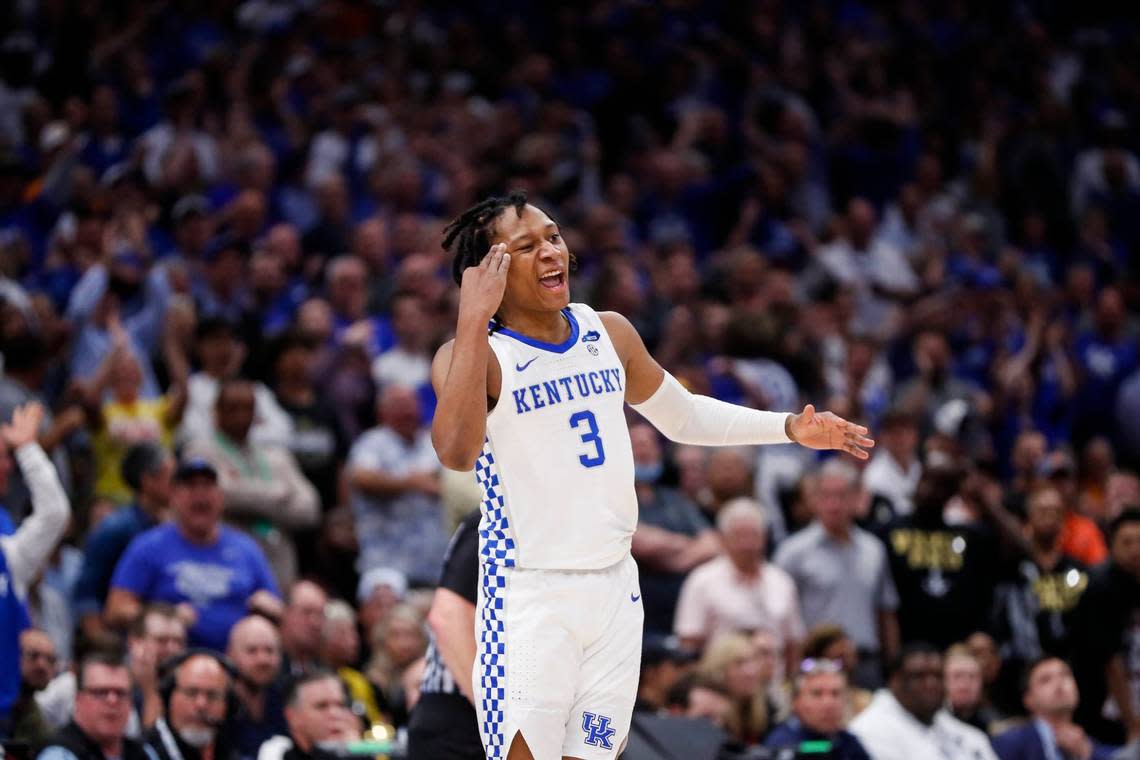 Kentucky freshman guard TyTy Washington Jr. (3) celebrated after making a three-point shot against Vanderbilt during UK’s 77-71 victory over the Commodores in last season’s SEC Tournament.