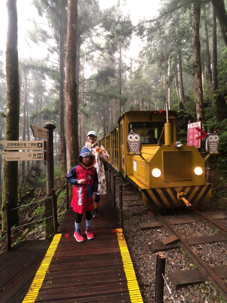 ▲馬克媽媽推薦，去太平山上，一定要體驗碰碰小火車。