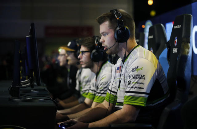 OpTic Gaming enters exclusive streaming partnership with Twitch