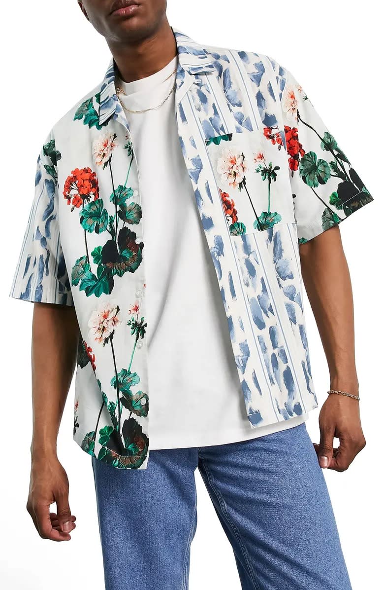 Topman Floral Stripe Short Sleeve Button-Up Camp Shirt