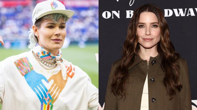 Sophia Bush Is Dating Soccer Star Ashlyn Harris