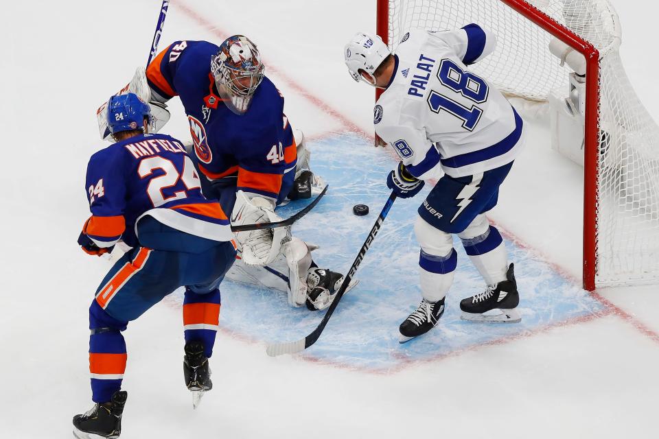 The Tampa Bay Lightning and New York Islanders meet in a rematch of last year's Eastern Conference finals.