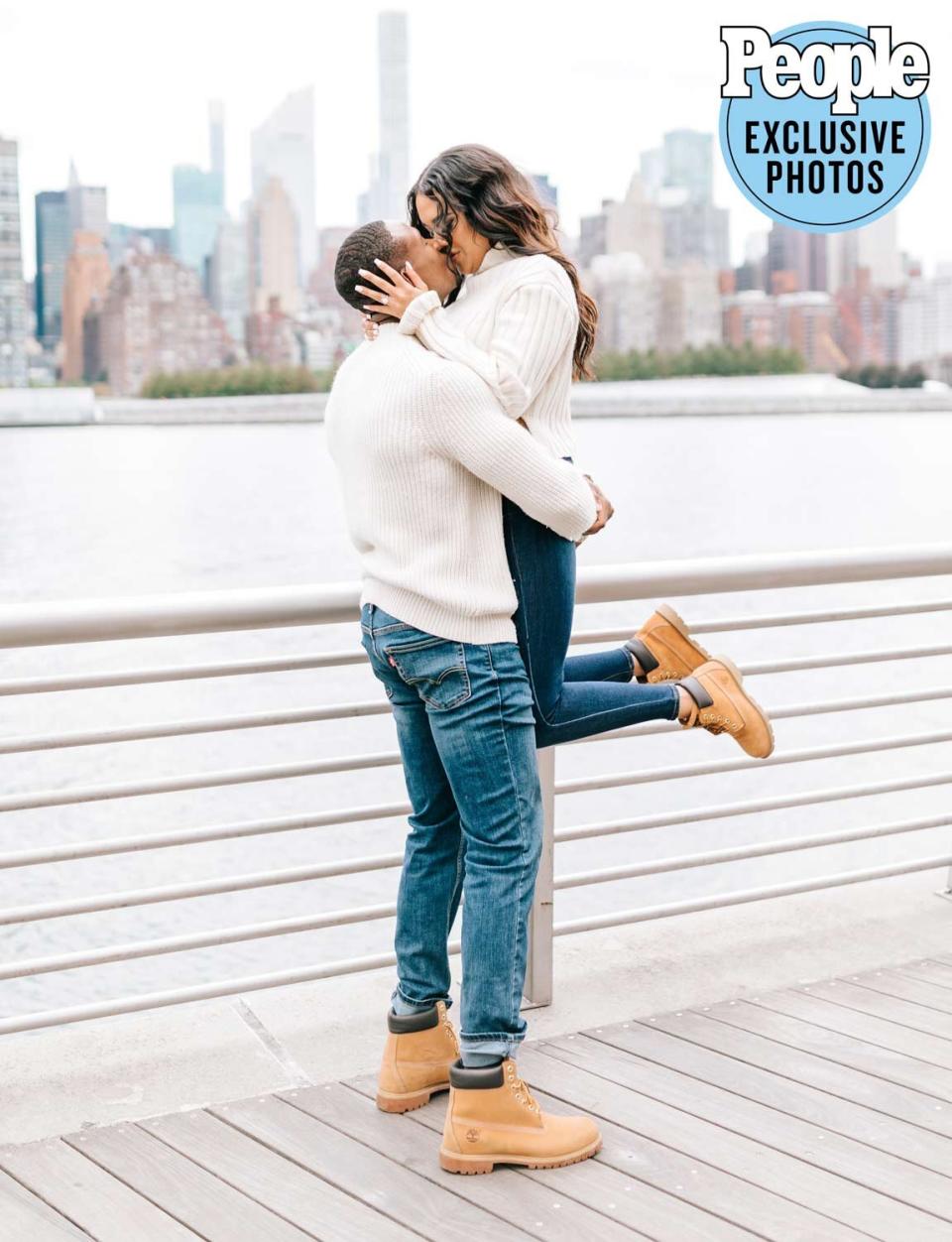 Engagement photos of Maurissa Gunn &amp; Riley Christian
