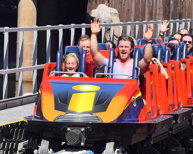 Matt Damon celebrates daughter Gia's birthday in Disneyland