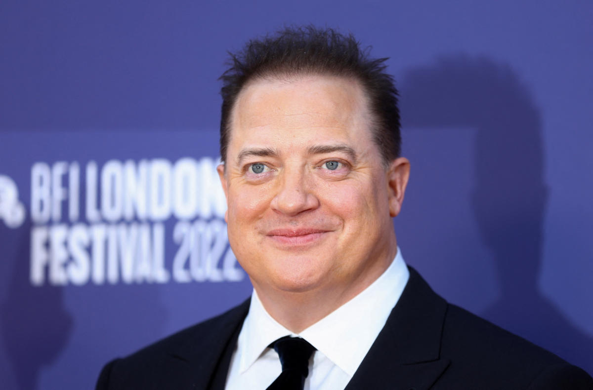 Brendan Fraser says his 2003 groping incident was 'causing me emotional distress' - Yahoo Entertainment