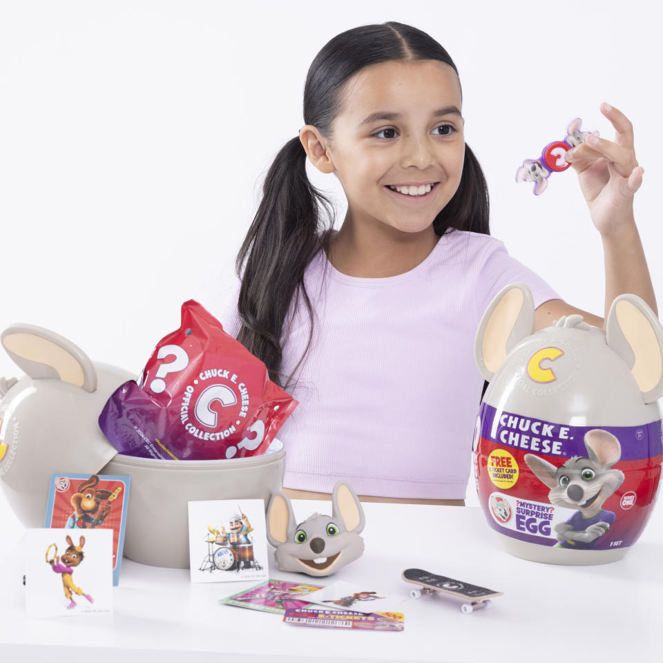 Perfect for the season of giving, Chuck E. Cheese Mystery Eggs are great collectibles and make great gifts for all generations.