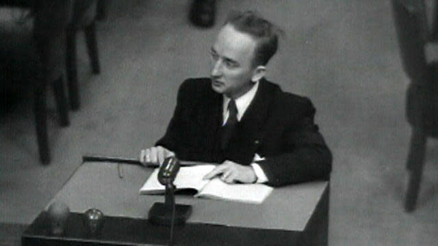 27-year-old Ben Ferencz became the chief prosecutor of 22 Einsatzgruppen commanders at Nuremberg. 