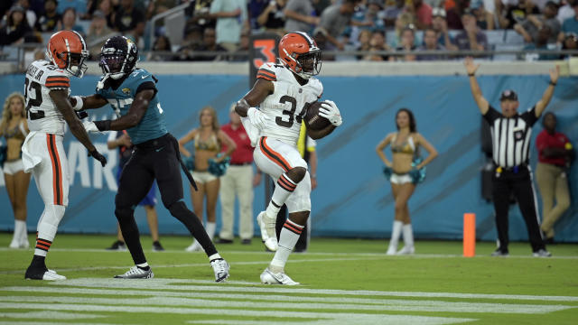 Watson struggles in Browns preseason debut with 24-13 victory over Jags