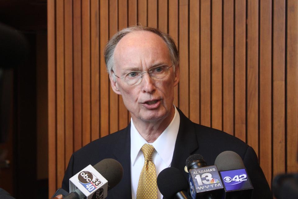 "I endorsed Governor John Kasich for President, because I felt like he was the most qualified and the best person to lead our nation. I certainly won't vote for Hillary Clinton, but I cannot and will not vote for Donald Trump," Bentley said in&nbsp;a statement.