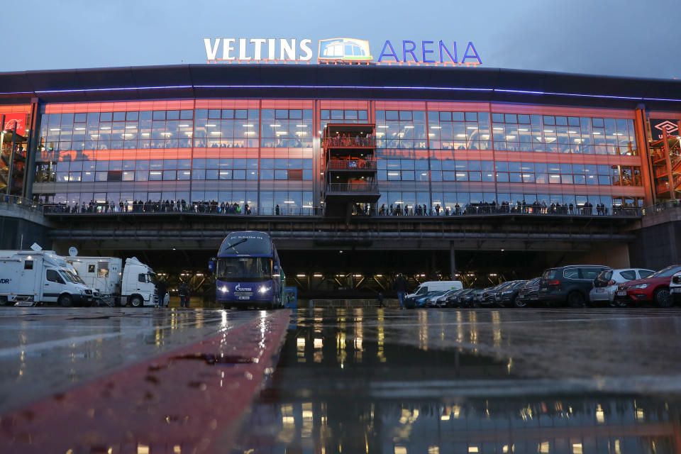 In der Veltins Arena kam es am 20. Februar zu einer Prügelattacke. (Bild: Getty Images)