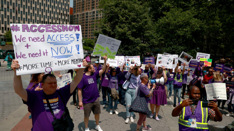 MANHATTAN, NY - MAY 23, 2023 -  Hundreds of advocates from across New York, New Jersey, and Connecticut rally outside the Centers for Medicare and Medicaid Services (CMS) regional office in downtown Manhattan (Jacob Javitz Federal Building). They were asking CMS to reverse its decision and cover two FDA-approved Alzheimer's drugs, Leqembi and Aduhelm.  (Photo by Luiz C. Ribeiro for NY Daily News via Getty Images)