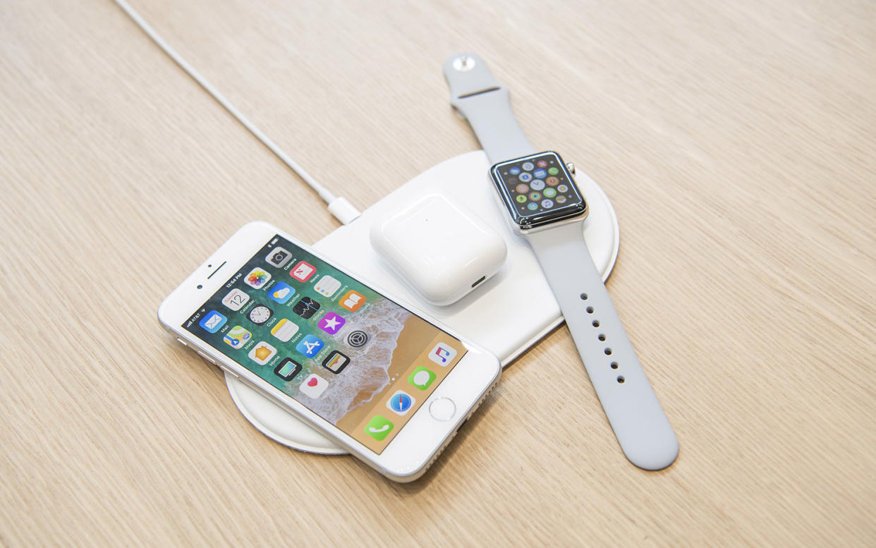  Apple airpower. 