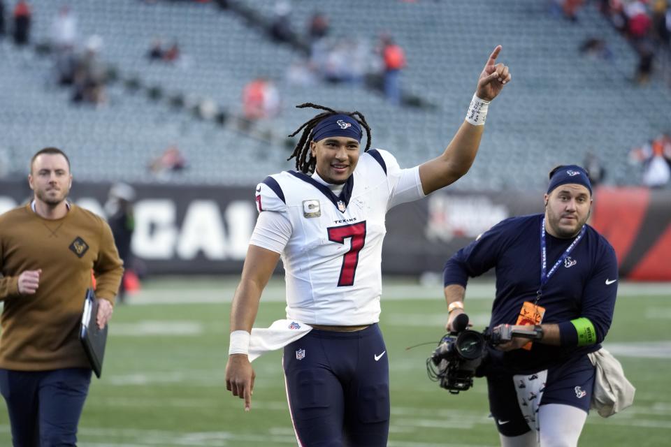 Houston Texans quarterback C.J. Stroud (7) celebrates after an NFL football game against the Cincinnati Bengals Sunday, Nov. 12, 2023, in Cincinnati. The Texans won 30-27. (AP Photo/Michael Conroy)