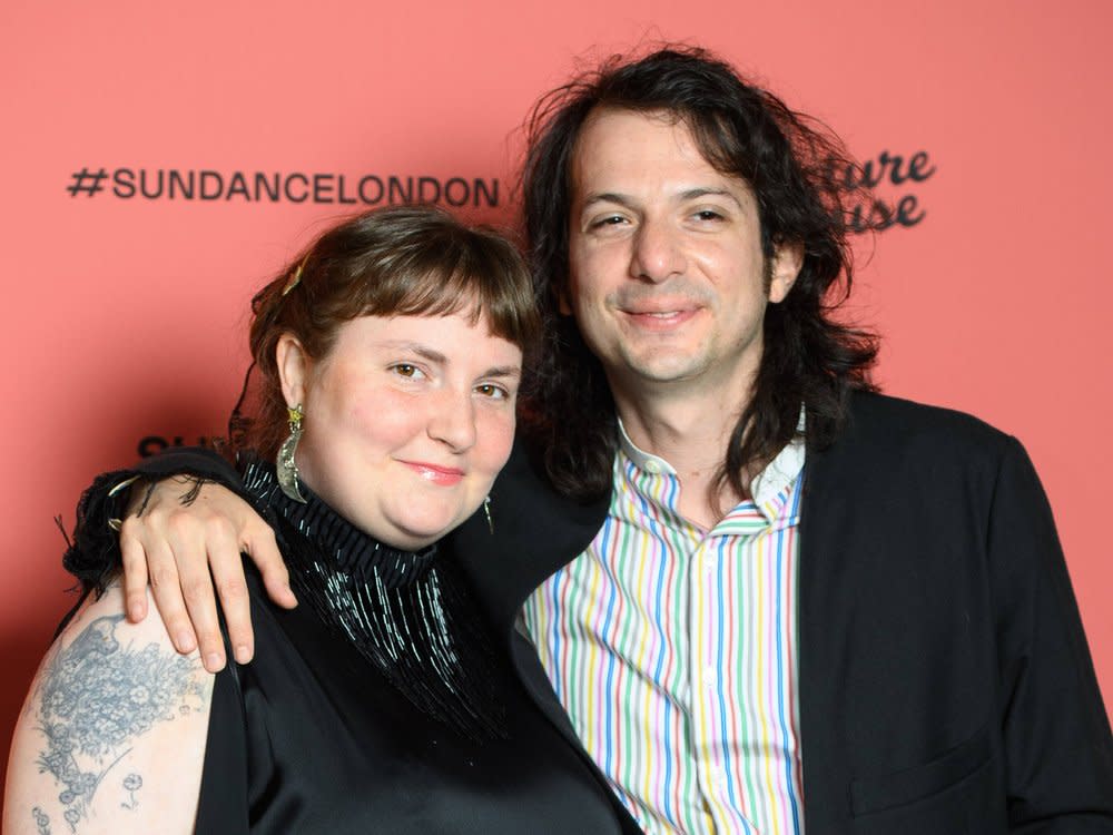 Lena Dunham mit Luis Felber im August 2021 in London. (Bild: imago images/PA Images)