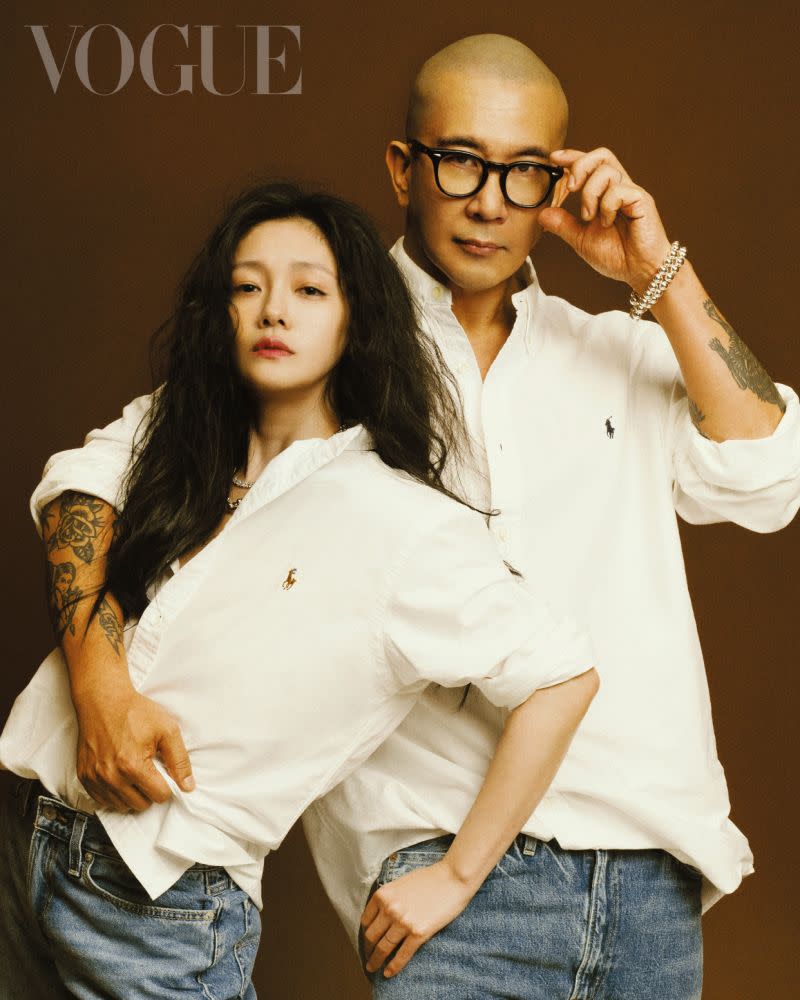 ▲大S（左）強調與具俊曄婚姻幸福和睦，老公10月就會返回台灣舉辦畫展。（圖／Vogue Taiwan提供）