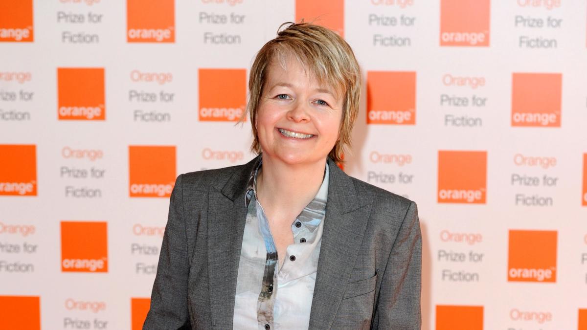 Tipping The Velvet Author Sarah Waters Delighted And Dazed By Obe Honour