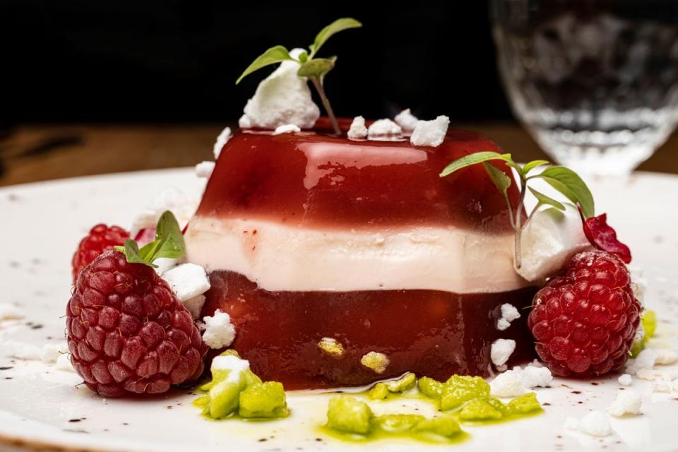 Wimbledon classic: strawberry and cream jelly (Daniel Hambury)