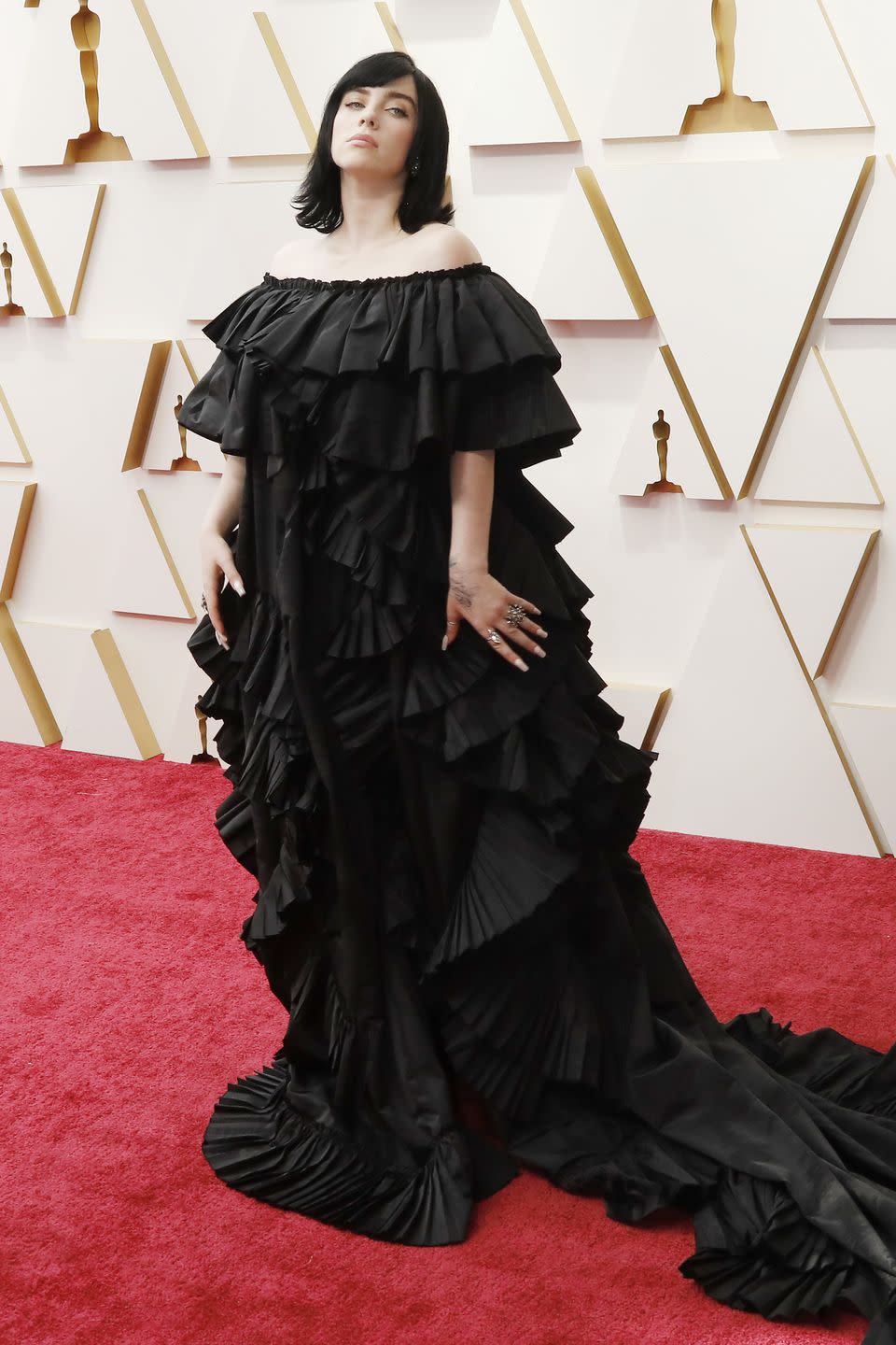 2022 billie eilish arrives on the red carpet outside the dolby theater for the 94th academy awards in los angeles
