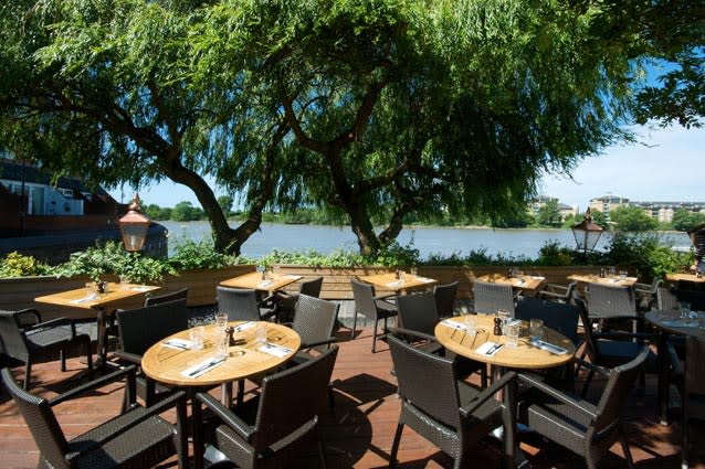 The Crabtree, London - Ask for a table under the willow tree for one of the best waterside views in the city