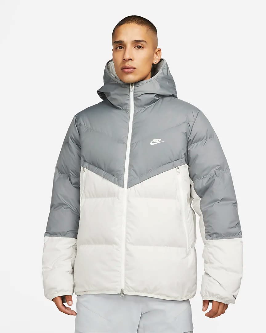 Nike Sportswear Storm-FIT Windrunner Hooded Jacket