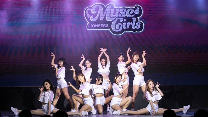 Muse Girls慕獅女孩上演成軍後首秀。（圖／新竹街口攻城獅提供）