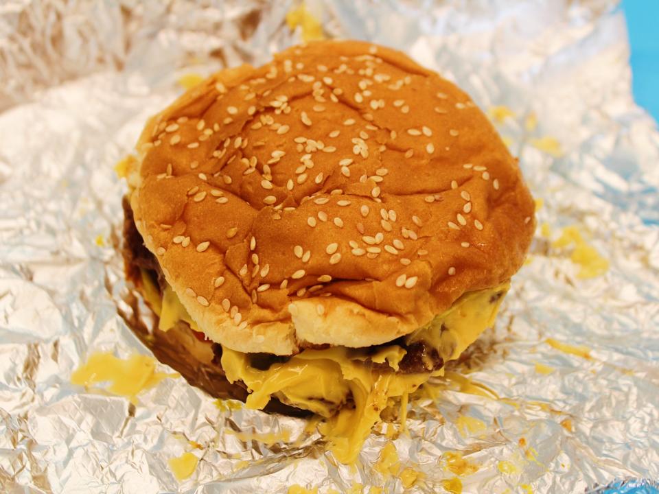 five guys cheeseburger