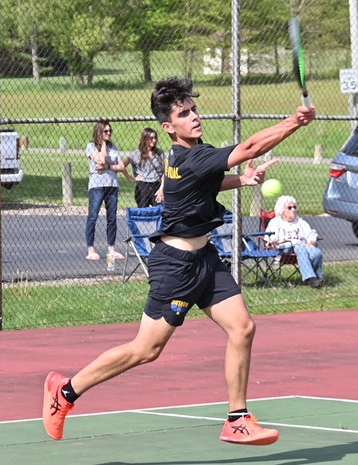 Ontario's Pablo Sanchez Vidal headlines a veteran Warriors tennis team that could compete for another MOAC championship this spring.