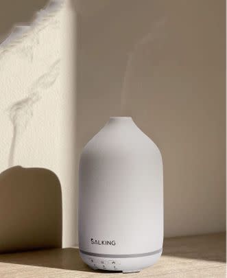 Bring a little bit of luxury to her abode with this electric diffuser