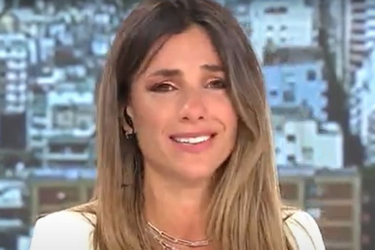 La emoción de María Belén Ludueña durante su adiós a los programas que conduce en América